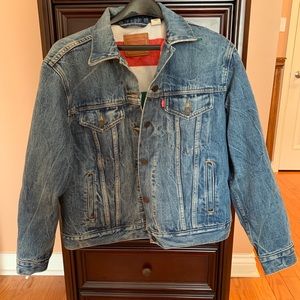 WOMEN’S THE BAY AND LEVI LEVI’S JEAN JACKET